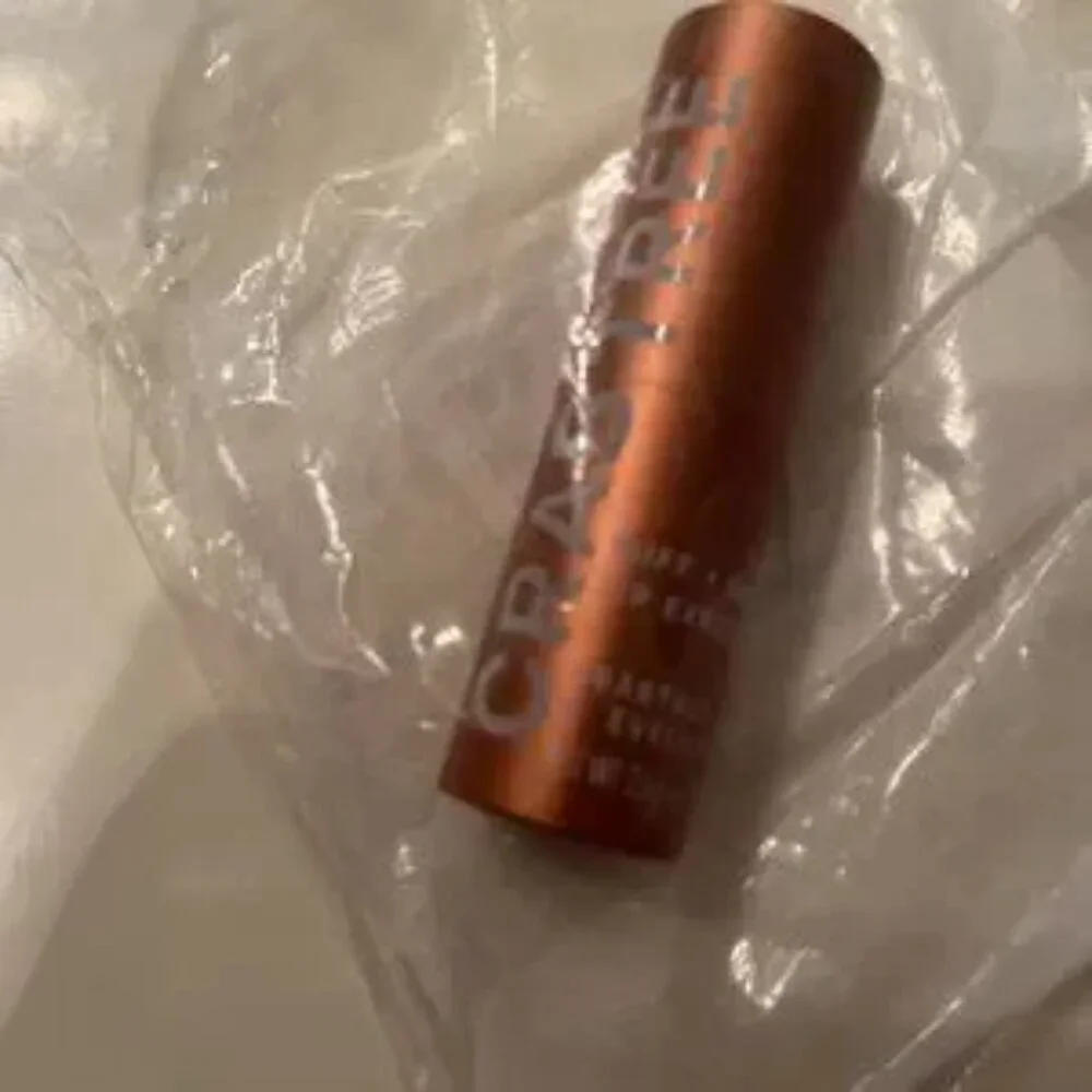 Lip Gloss and Exfoliator -‎ Buffs and Smooths - Crabtree & Evelyn - NEW (w/a/x)